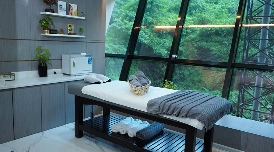 Swedish Massage at MIYUKI